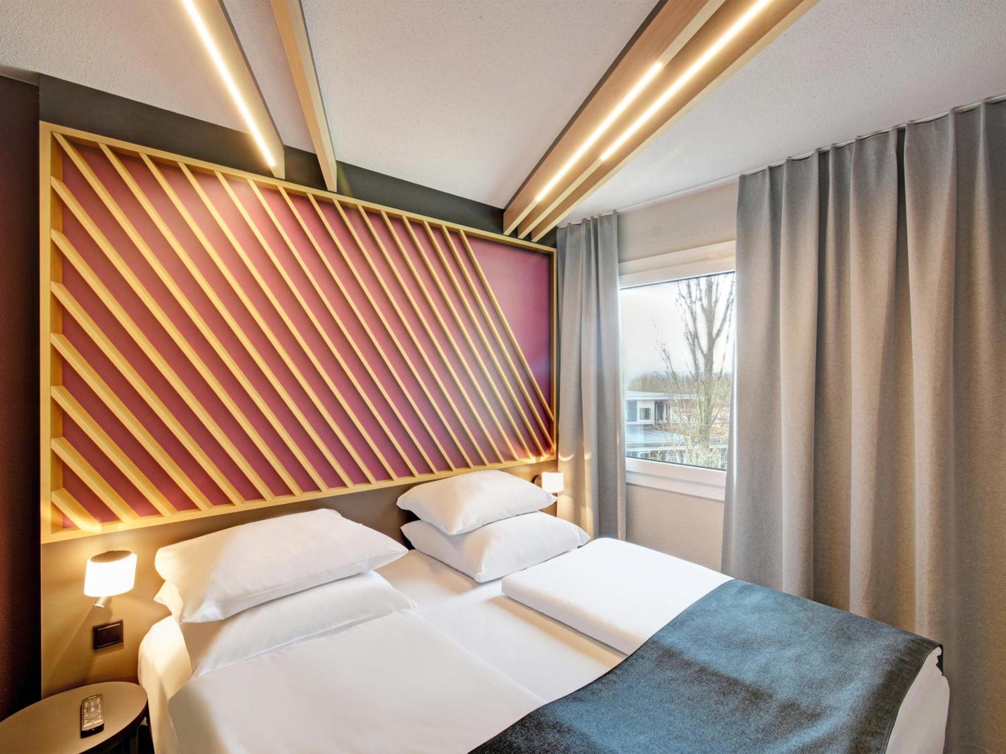 B&B Hotel Kassel-Industriepark Dış mekan fotoğraf