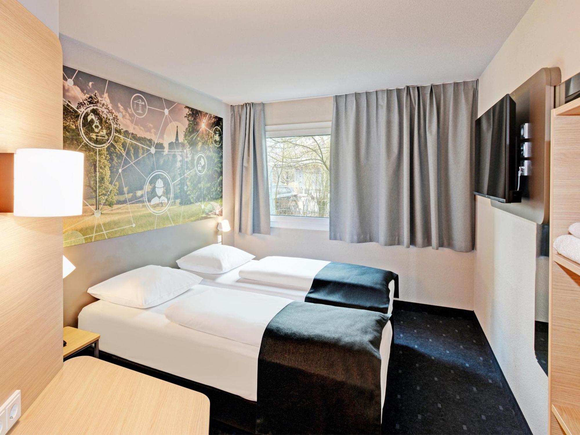 B&B Hotel Kassel-Industriepark Dış mekan fotoğraf